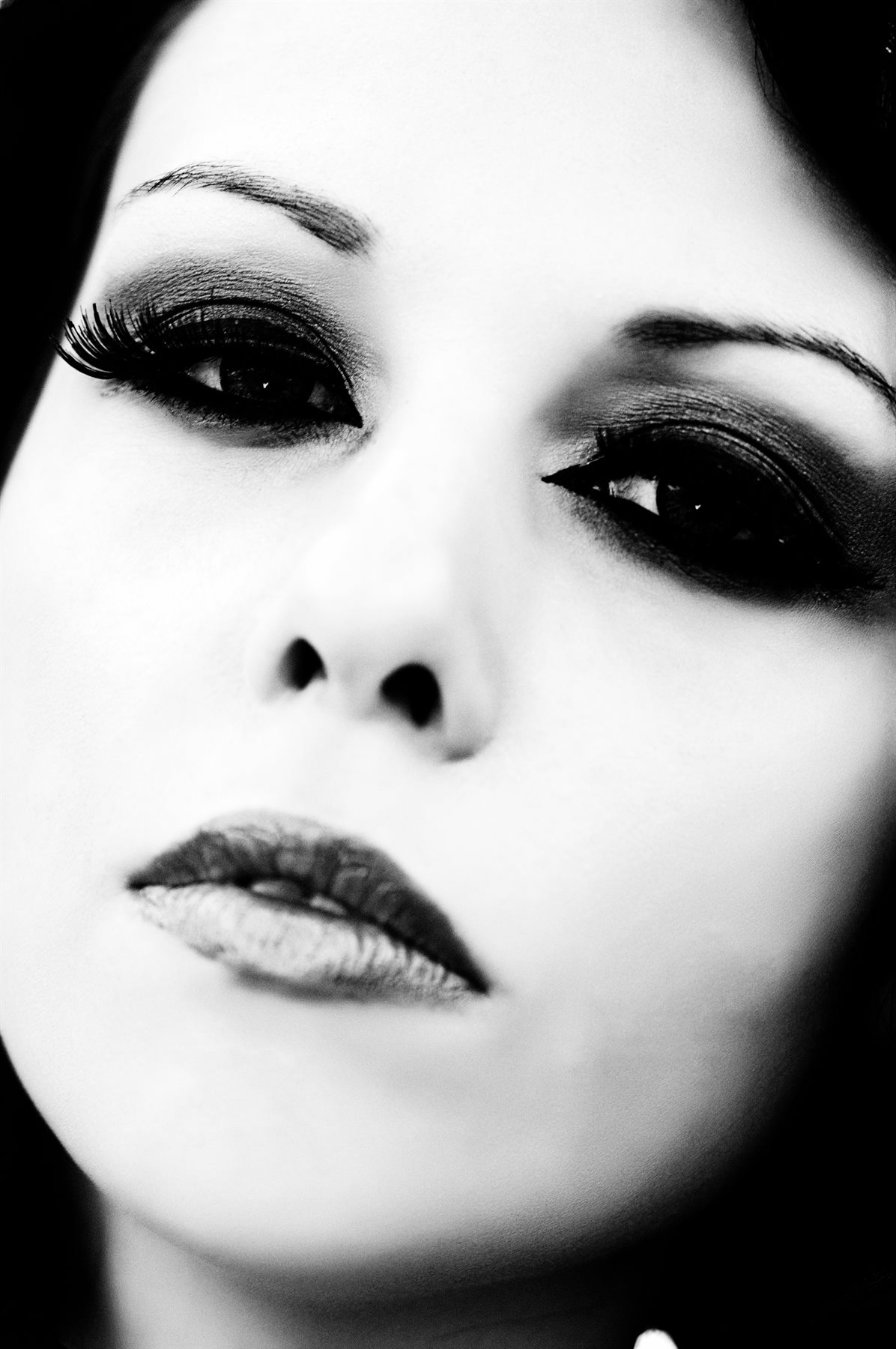 Black and white beauty portrait by Peter Szafel